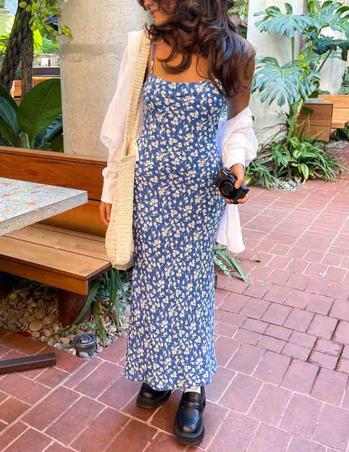 Robe midi fleurie bleue Delphine