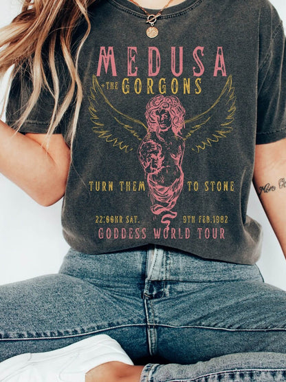 T-shirt de groupe vintage avec la déesse grecque Méduse