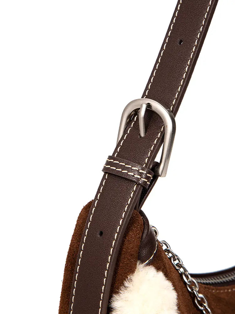 Sac à bandoulière Hobo Crescent en peau lainée