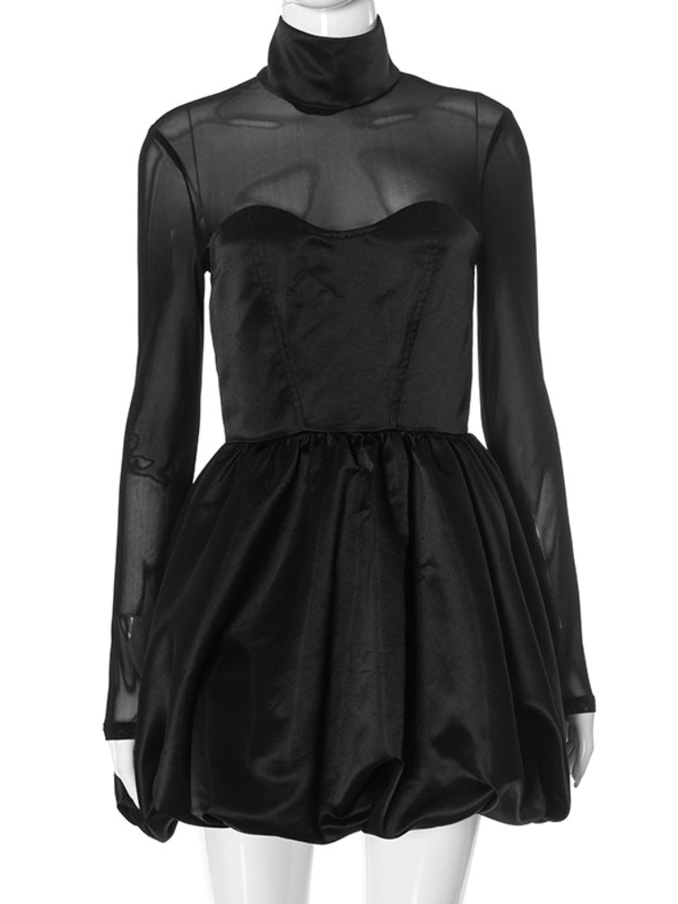 Robe tulipe à panneaux transparents