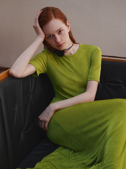 Robe décontractée en tricot cintrée à la taille